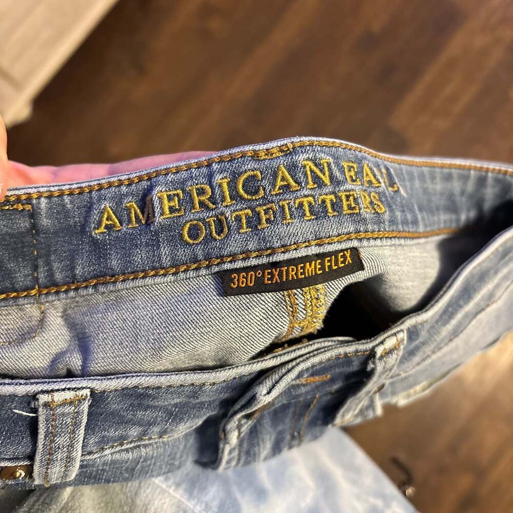 American Eagle Extreme Flex Slim Straight Leg Distressed Jeans 26x28